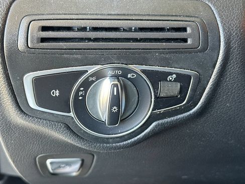 Certified 2020 Mercedes-Benz GLC 300 4MATIC Coupe image 37