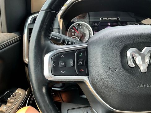 Used 2020 RAM 1500 Laramie AWD/4WD image 12