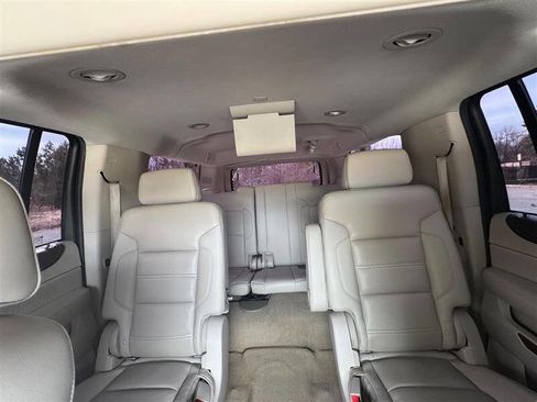 Used 2015 GMC Yukon XL Denali w/ Touring Package image 23