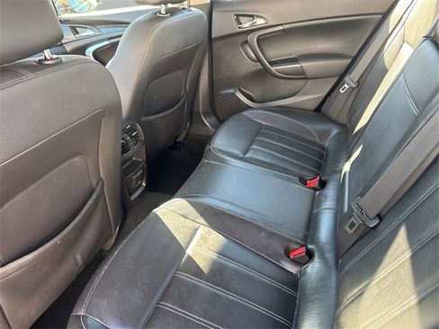 Used 2011 Buick Regal CXL Turbo w/ TO4 Preferred Equipment Group image 19