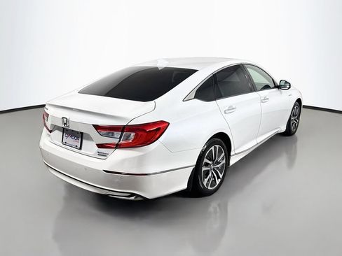 Used 2019 Honda Accord Touring image 7