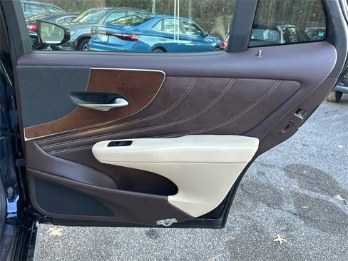 Used 2019 Lexus LS 500 500 Base image 16