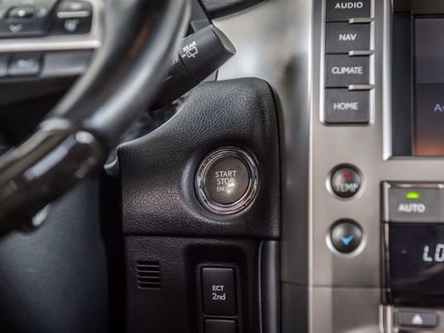 Used 2021 Lexus GX 460 Premium image 25