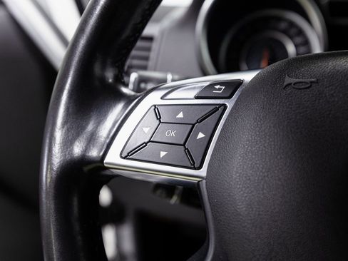 Used 2016 Mercedes-Benz G 63 AMG 4MATIC image 10