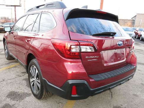 Used 2019 Subaru Outback 3.6R Limited image 3