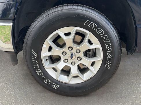 Used 2023 Ford F150 XLT image 41