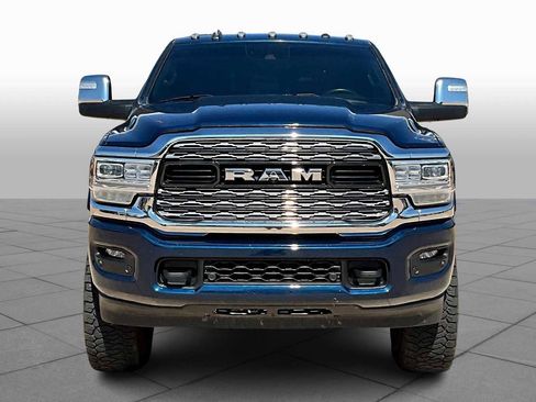 Used 2024 RAM 3500 Limited image 9