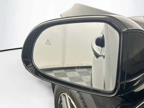 Used 2021 Hyundai Santa Fe Limited w/ Cargo Package FWD image 16