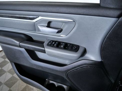 Used 2019 RAM 1500 Big Horn AWD/4WD image 28