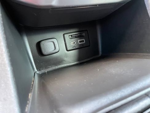 Used 2021 GMC Acadia AT4 AWD/4WD image 19