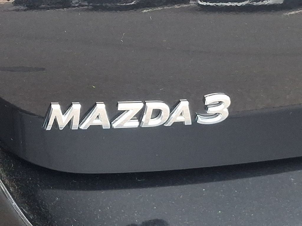 Used 2025 MAZDA MAZDA3 s FWD image 30