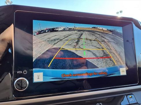 Used 2025 Toyota Camry LE image 55