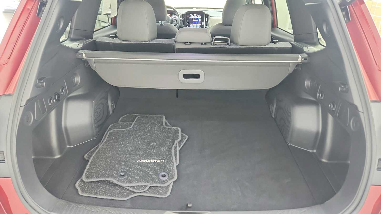 Certified 2025 Subaru Forester Premium AWD/4WD image 27