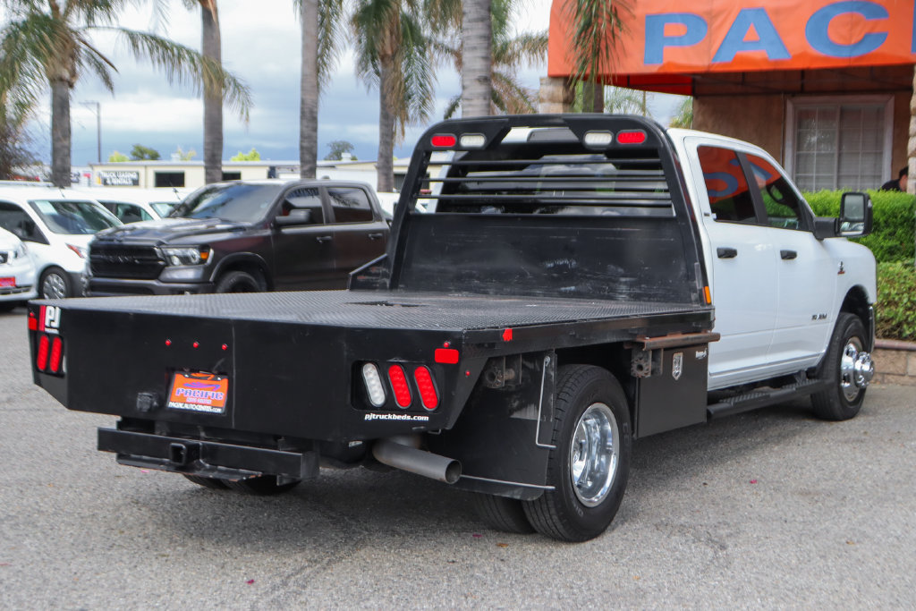Used 2024 RAM 3500 SLT w/ Quick Order Package 2YG SLT AWD/4WD image 10