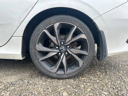 Used 2020 Honda Civic Sport image 6