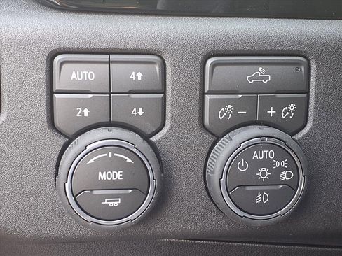 New 2026 Chevrolet Silverado 1500 RST w/ Texas Edition Plus image 10