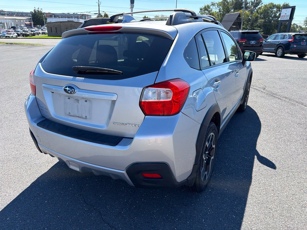 Used 2017 Subaru Crosstrek 2.0i Premium AWD/4WD image 5