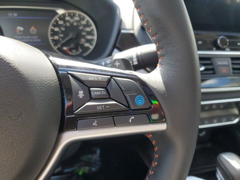 Certified 2024 Nissan Altima 2.0 SR image 20