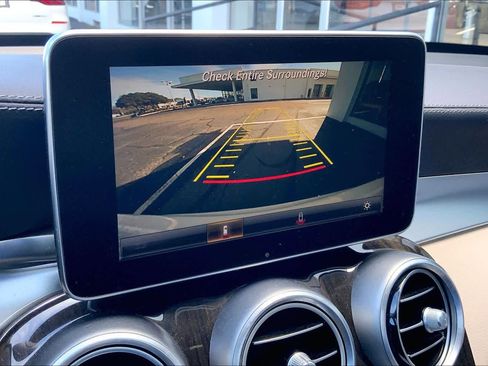 Used 2017 Mercedes-Benz GLC 300 4MATIC Coupe image 28