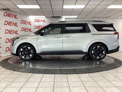 New 2026 Kia Carnival EX