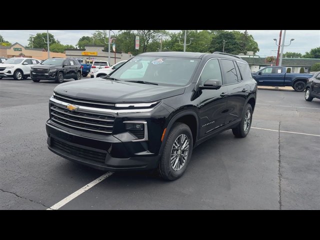 Certified 2024 Chevrolet Traverse LT FWD image 4