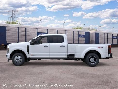 New 2026 Ford F350 Platinum AWD/4WD image 3