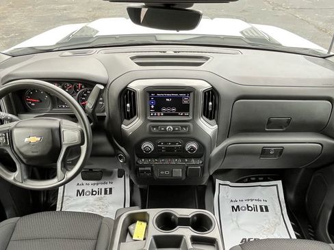 Certified 2024 Chevrolet Silverado 2500 W/T image 10