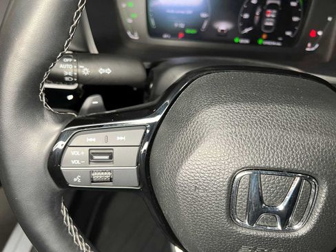 Used 2025 Honda Civic Sport Touring image 28