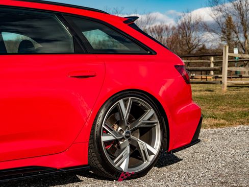 Used 2021 Audi RS 6 4.0 TFSI quattro image 25