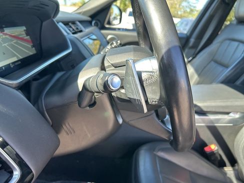 Used 2019 Land Rover Range Rover Sport Supercharged image 46