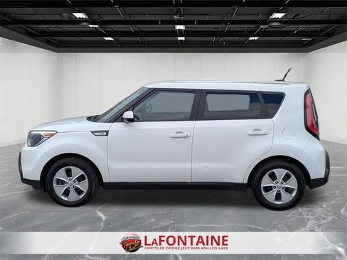 Used 2016 Kia Soul Base w/ Option Group 020 image 2