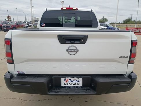 New 2026 Nissan Frontier S image 5