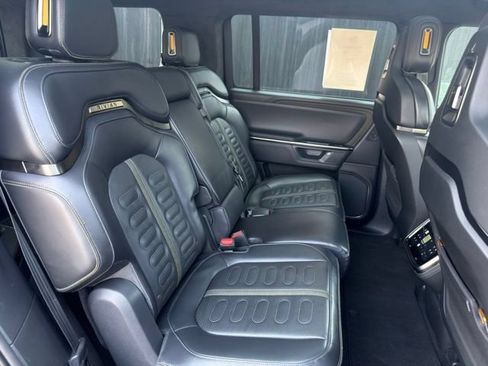 Used 2025 Rivian R1S Adventure AWD/4WD image 26