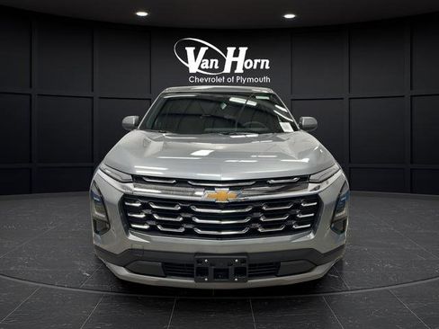 New 2026 Chevrolet Equinox LT w/ Convenience Package II AWD/4WD image 8