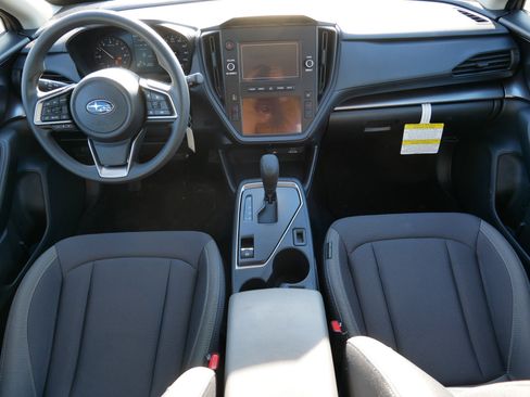 Used 2025 Subaru Impreza 2.0i image 10
