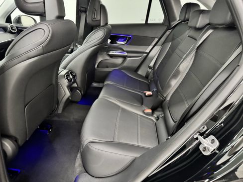 New 2026 Mercedes-Benz GLC 350e 4MATIC image 17