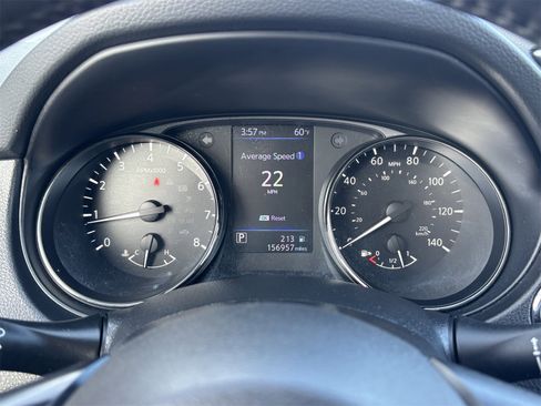 Used 2018 Nissan Rogue SL image 7