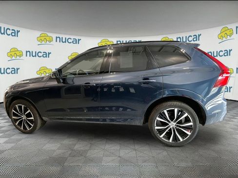 Used 2025 Volvo XC60 B5 Plus w/ Climate Package image 4