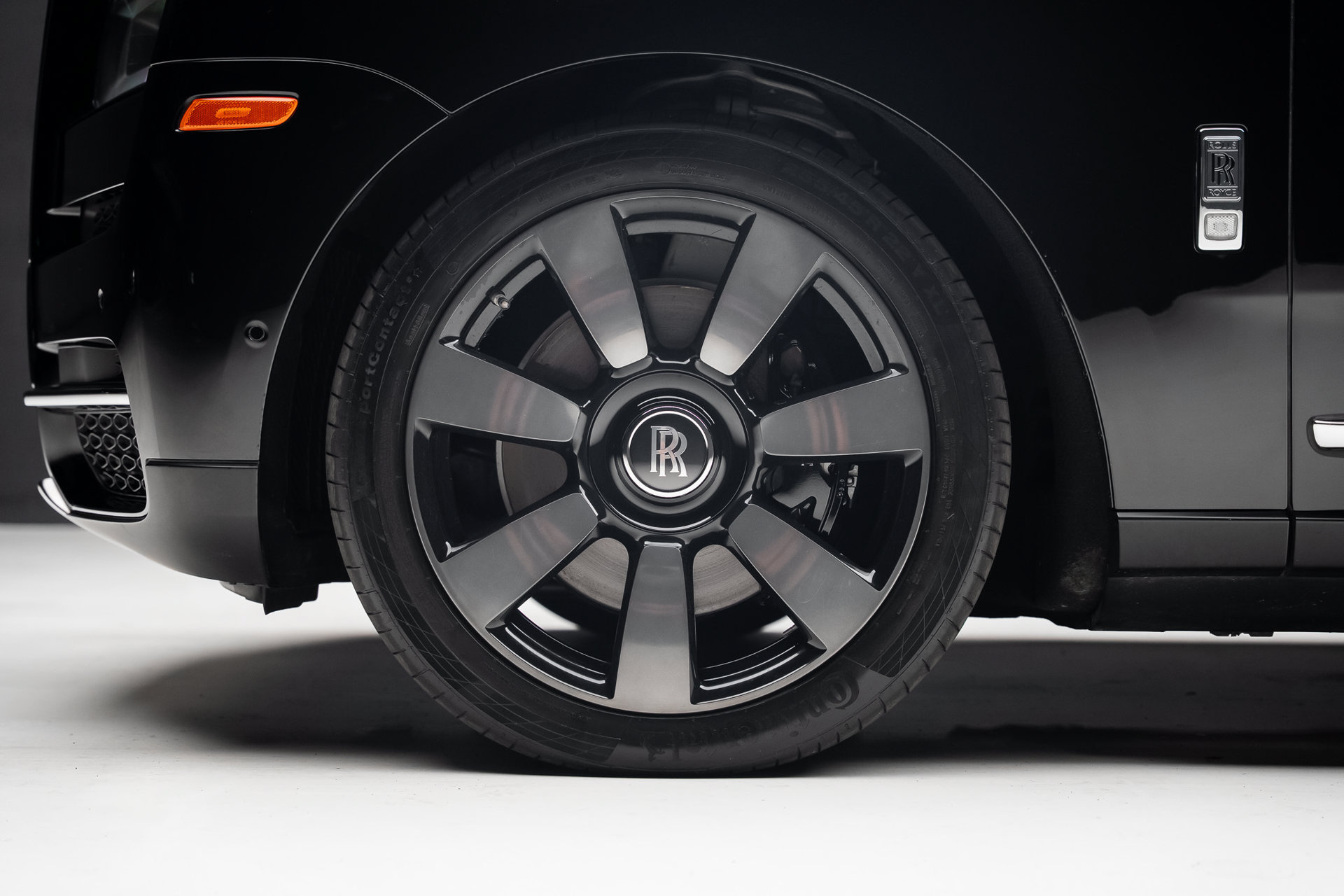 Used 2022 Rolls-Royce Cullinan w/ Technology Package AWD/4WD image 20