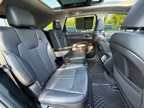 Used 2024 Kia Sorento X-Line EX AWD/4WD image 42