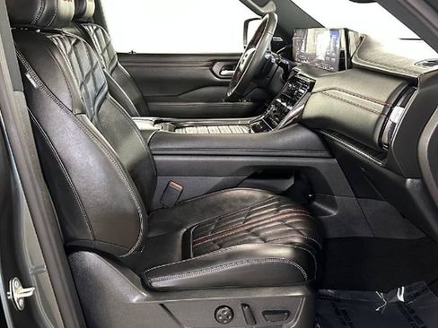 Used 2026 Nissan Armada PRO-4X AWD/4WD image 20