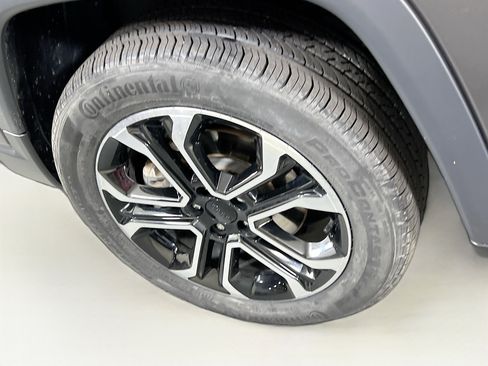 Used 2022 Jeep Compass Limited AWD/4WD image 29
