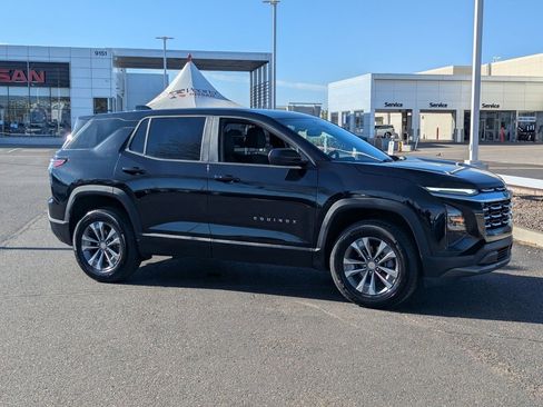 Used 2025 Chevrolet Equinox LT image 6