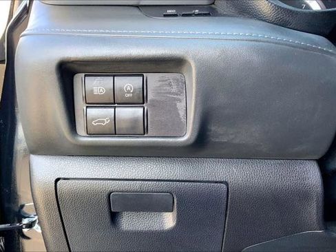 Certified 2024 Toyota Highlander LE image 33