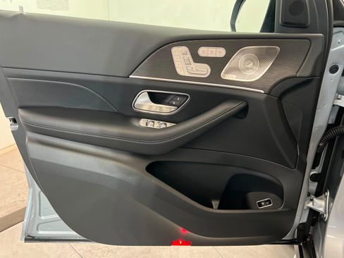 New 2026 Mercedes-Benz GLS 450 4MATIC image 14