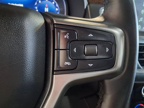 Used 2023 Chevrolet Suburban Premier AWD/4WD image 29