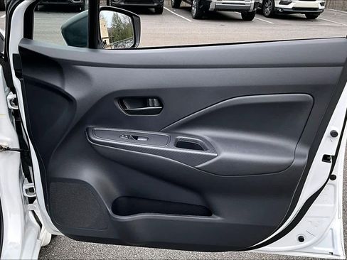 Used 2024 Nissan Versa S w/ Trunk Package image 20