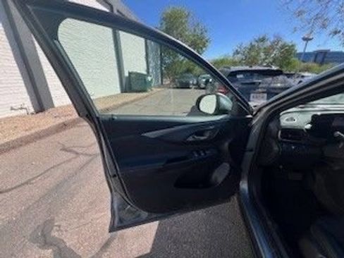 Used 2025 Buick Envista Preferred image 14