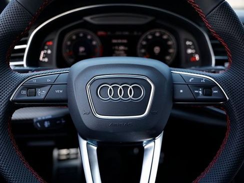 New 2026 Audi Q8 Prestige image 32