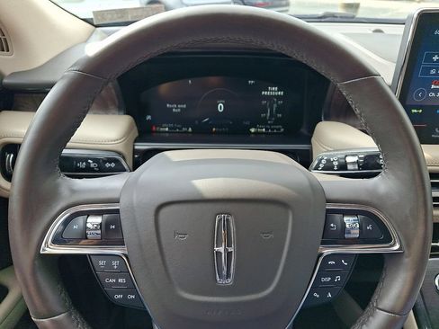 Certified 2023 Lincoln Nautilus Reserve AWD/4WD image 20